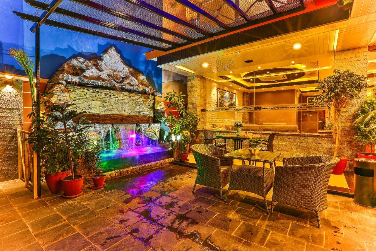 Hotel White Himal Pokhara Eksteriør billede